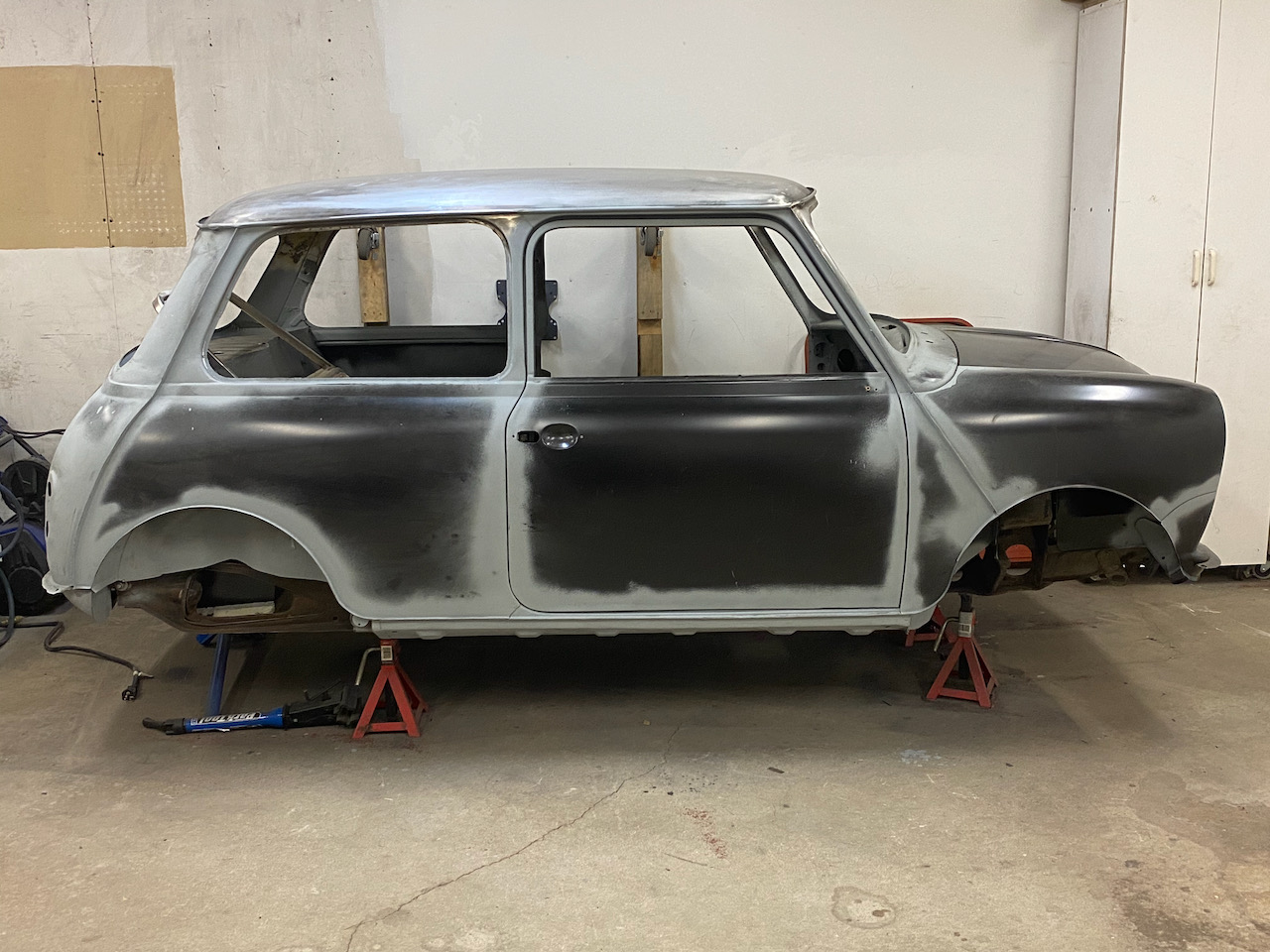 images/109_right_door_gaps_done.jpeg