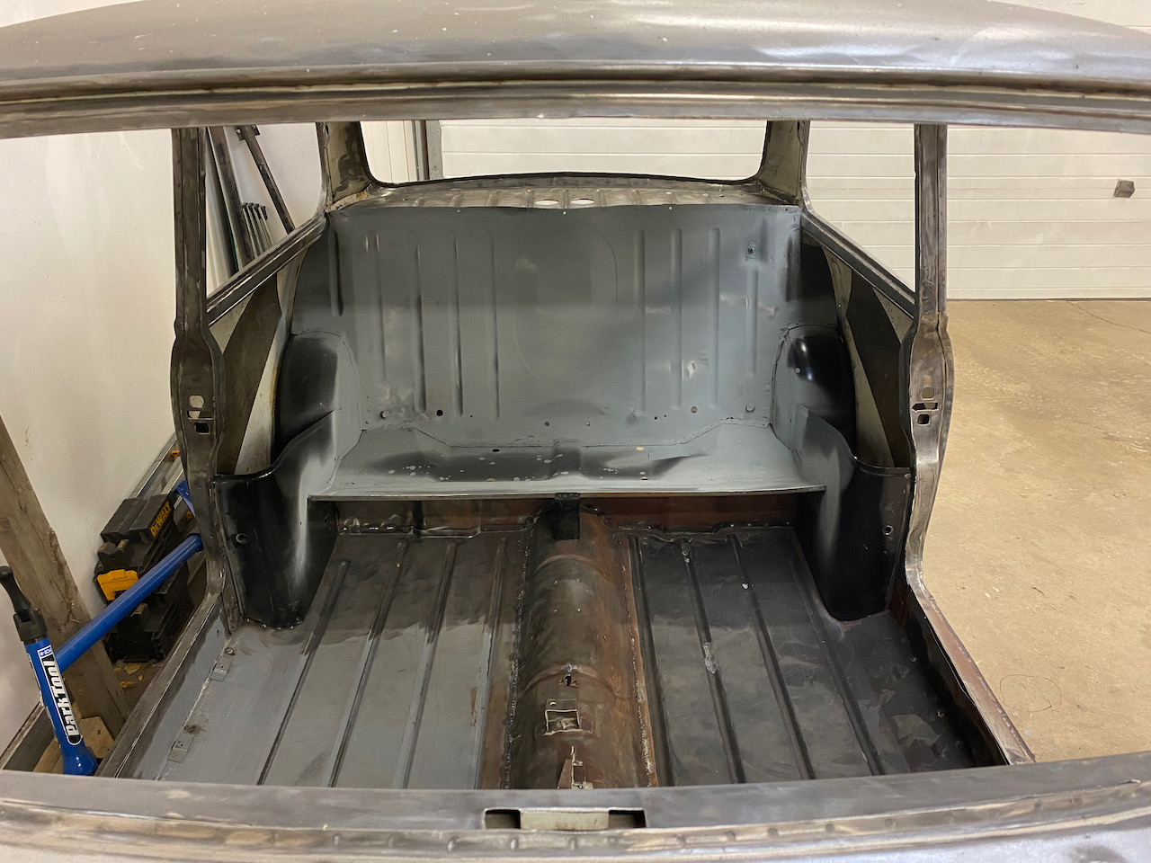 images/42_seat_pan_welded.jpeg